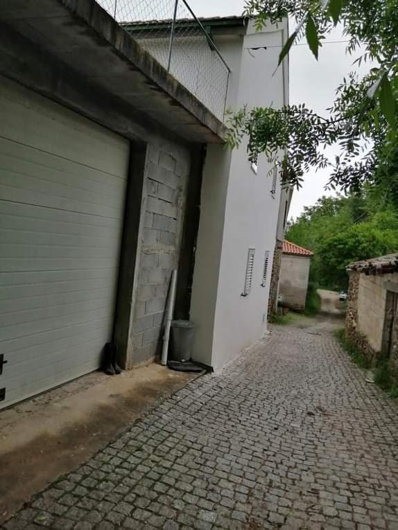 As Tres Irmas Pension Bragança Buitenkant foto