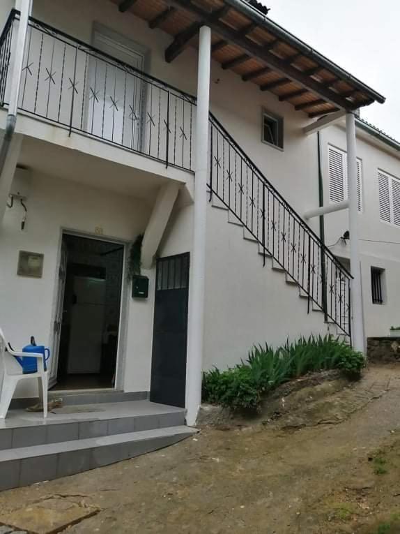 As Tres Irmas Pension Bragança Buitenkant foto